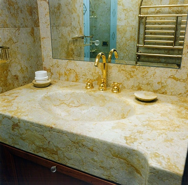 Piana bagno e lavabo a massello