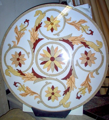 Tavolo con mosaico